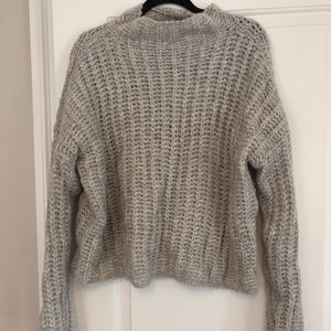 Aerie grey sweater